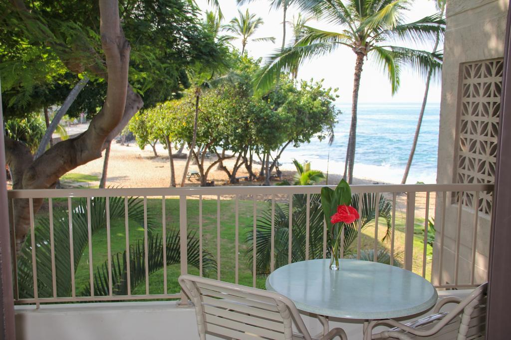 Kona Reef Resort By Latour Group Kailua-Kona Exterior photo